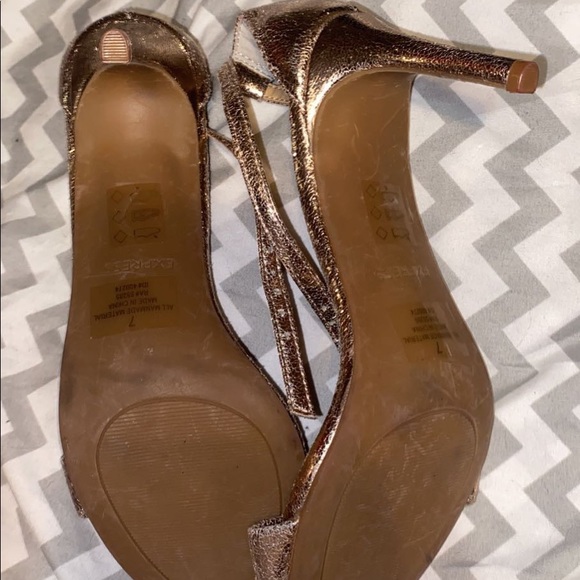 Rose gold express heels - Picture 2 of 2